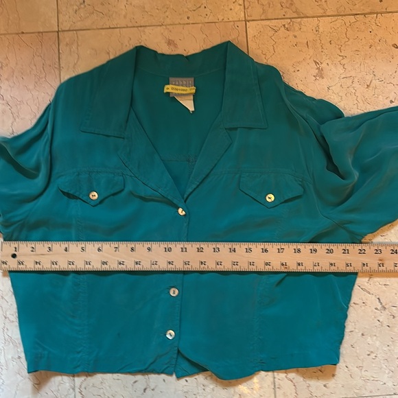 Very soft turquoise short button down shirt. Feels like silk. 2 pockets - Picture 4 of 5